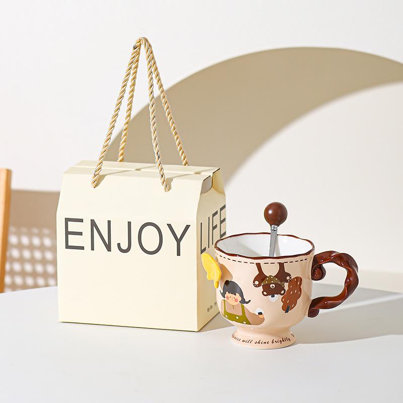 Retro Cute Girl Mug Ceramic High Value Home Office Water Cup Coffee Cup Souvenir Birthday