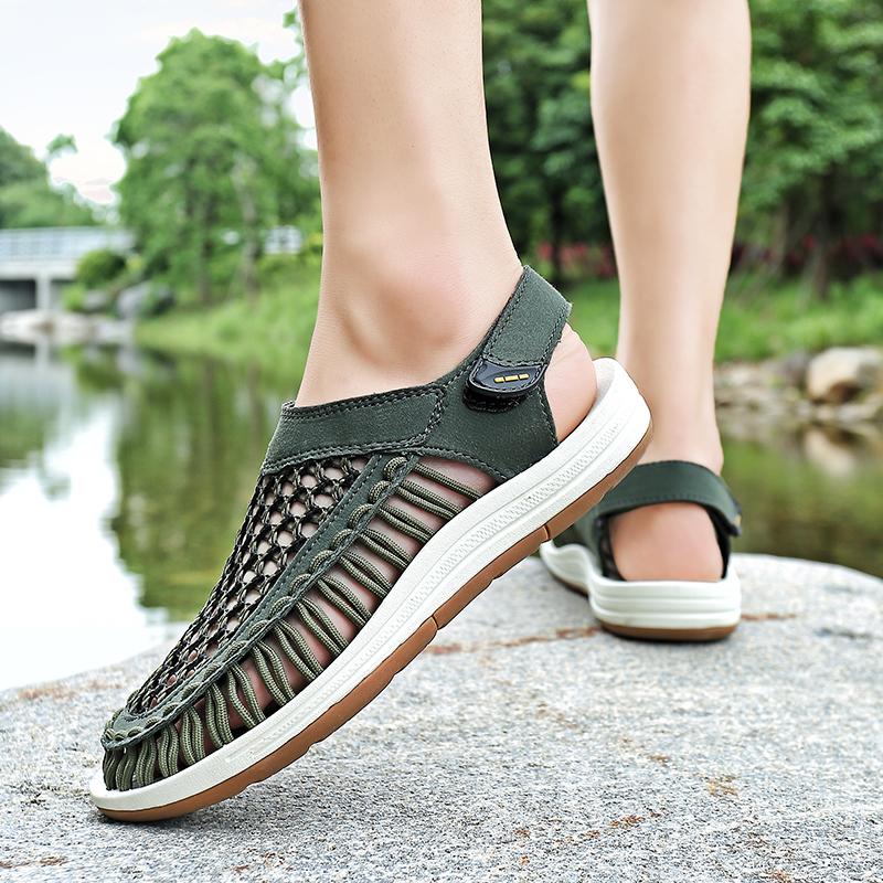 New Style Men Walking Shoes New Fashion Men's Sandals All-match Quick Dry Wading Aqua Shoes Cool Beach Flats Man Roma Footwear