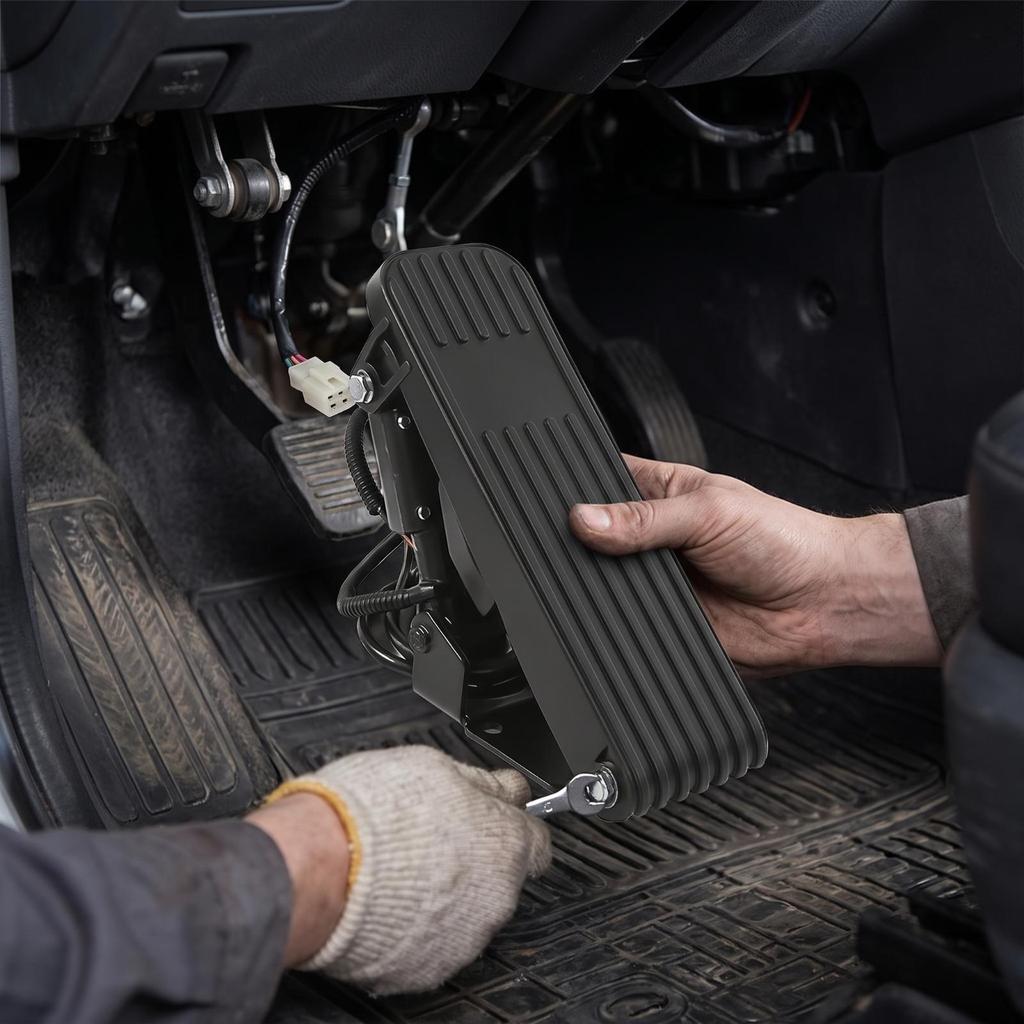 Gas Pedal with Cable Non-Slip Vehicle Part Metal for Forklifts, Builders