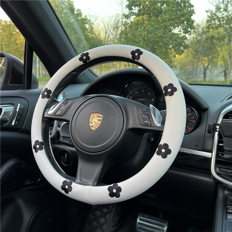 Decoration Knitted Styling Interior Accessories Product Universal Car Cute Daisy Flower Steering Wheel Cover Car Interior