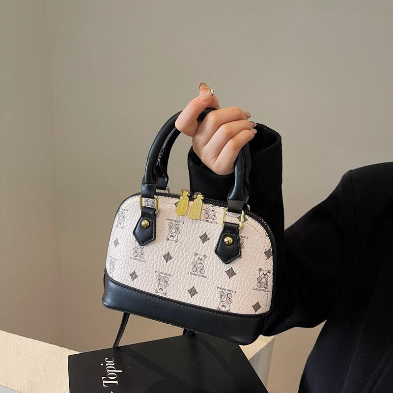 IELGY High-End Niche Retro Bag Fashion One-Shoulder Cross-Body Ladies Portable Shell Bag