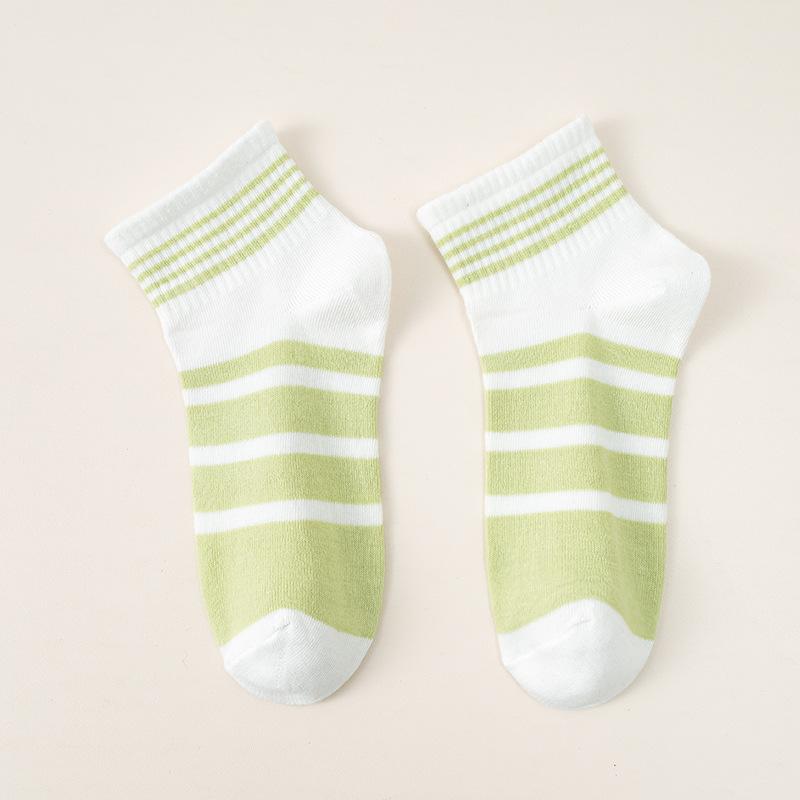 10 Pairs of Women's Autumn Color Striped Casual Small Fresh Sweat Absorbing Breathable Sports White Socks