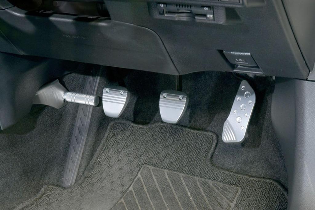 NEOPLOT Pedal Cover Pedal NEO Set Producto NP71520 Pedal para movimiento durante MT TOYOTA GR Plata Freno/Embrague Operación de freno/embrague, Autos,