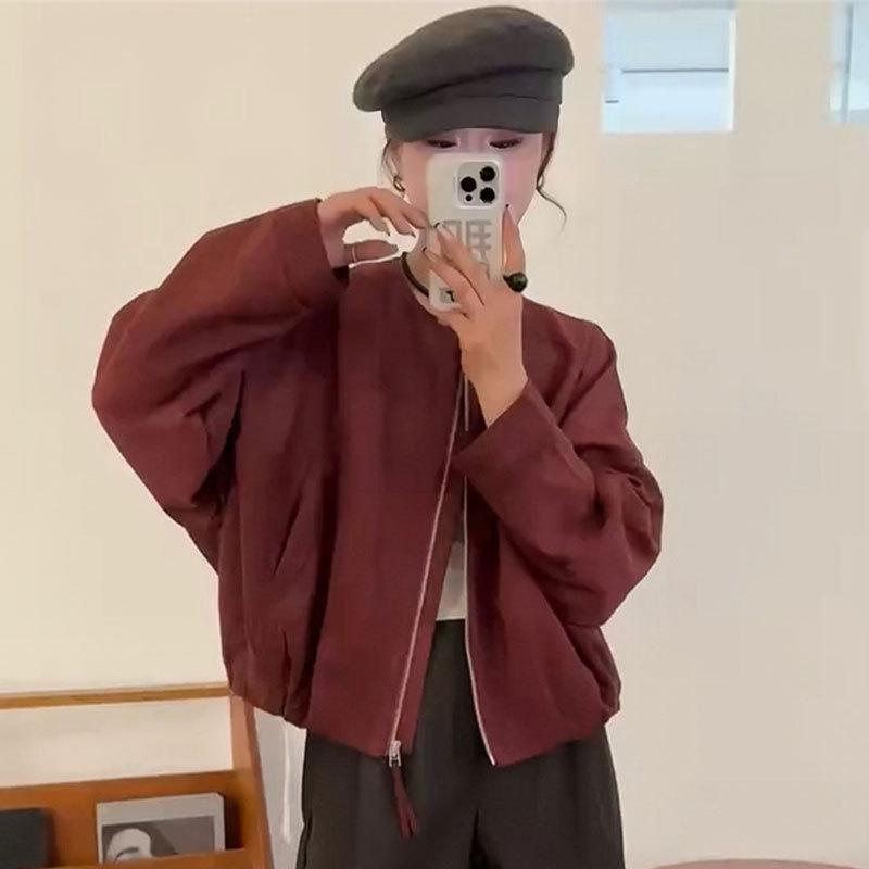 

Женская повседневная куртка из европейской замши – Весна/Осень 2025, Свободный приталенный крой, Маленький размер, Стильный, Короткий дизайн Medium