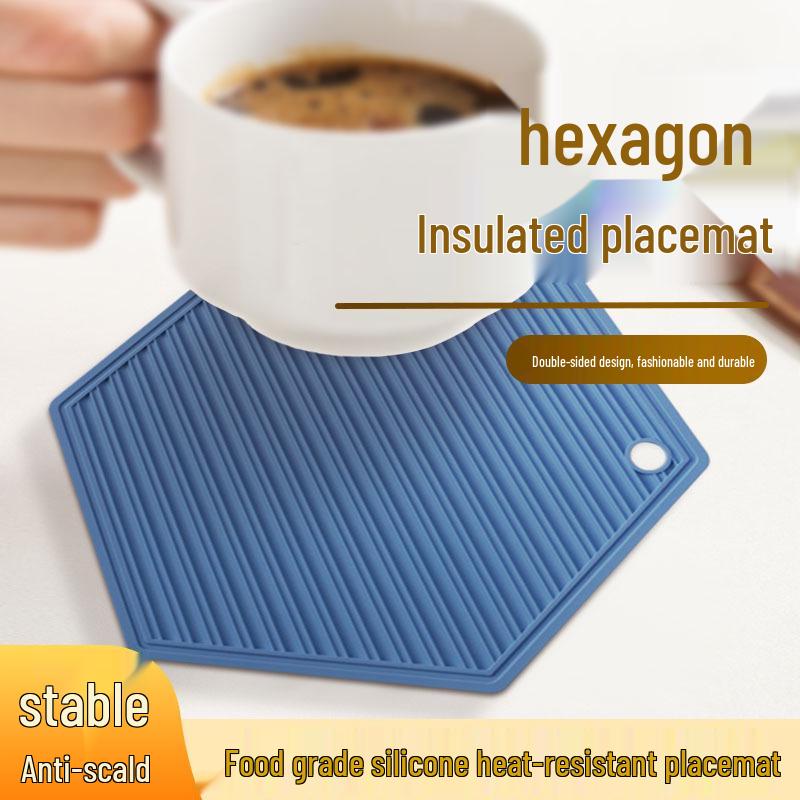 Honeycomb Silicone Placemats: Heat-Resistant, Non-Slip, Easy-to-Clean, Quadrilateral Kitchen Table Mats.