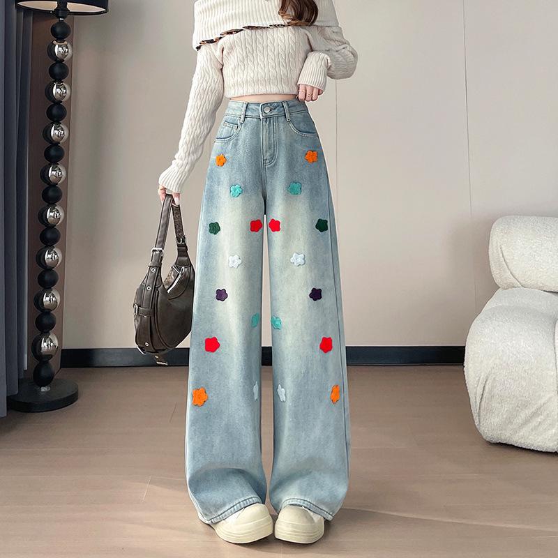 

Women s Floral Embroidery Plush Wide-Leg High-Waisted Jeans for Autumn/Winter - Washed, Loose, and Casual Straight Pants S for 80-95 lbs