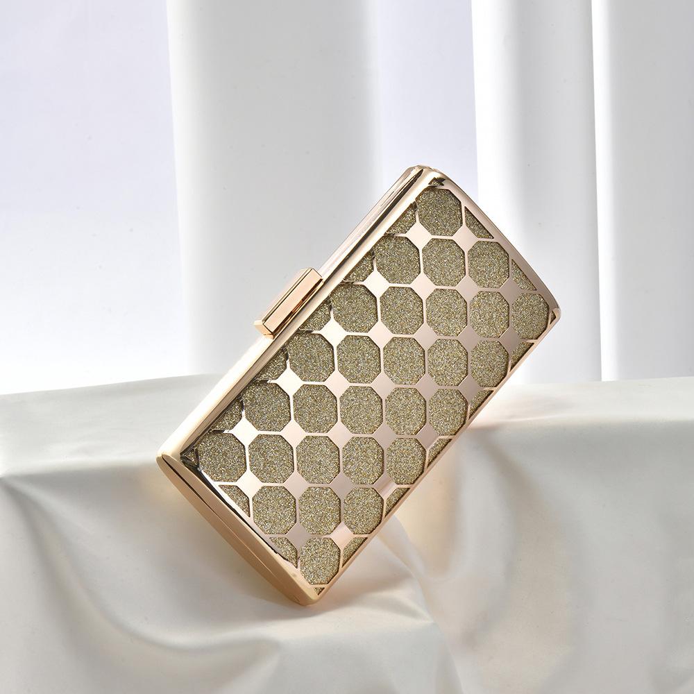 

2025 New Women Metal Evening Bags Hollow Out Wedding Dinner Wallets Party Chain Purse For Ladies 4 Colors золотой
