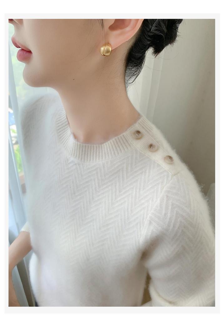 Elegant Style Cashmere Women's Round Neck Pullover Sweater with Diagonal Buttons - Warm, Skin-Friendly, Long Sleeve Autumn/Winter Top