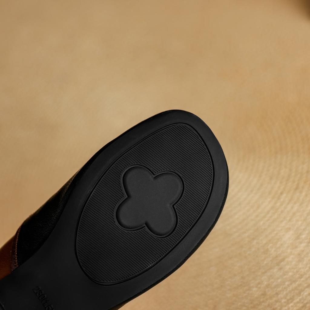 Fashion Women's new leather cowhide round head metal belt buckle with raised middle heel and toe cover, Mueller slippers