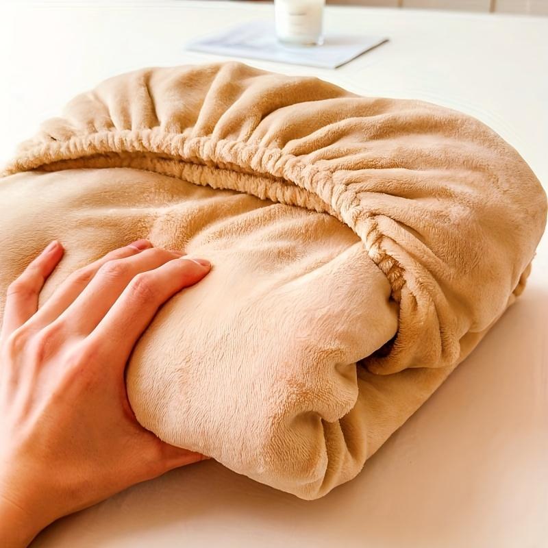 1pc Solid Color Bed Skirt, Milk Velvet Bed Skirt, Fleece Mattress Cover, Pillowcase And Pillow Core Not Included