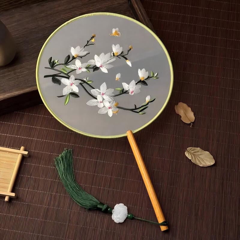 LIEI Traditional Suzhou Embroidery Round Fan