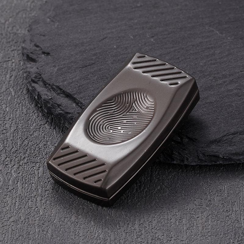 PaPa Coin Metal Spinner: Sound Wave Hand Ring Decompression Toy