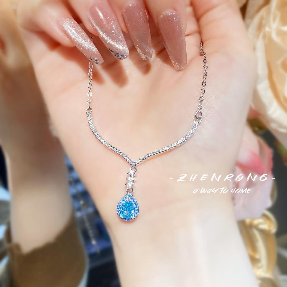 

Luxury Imported High Carbon Diamond Aquamarine Necklace with Blue Ice Cut Pendant for Women