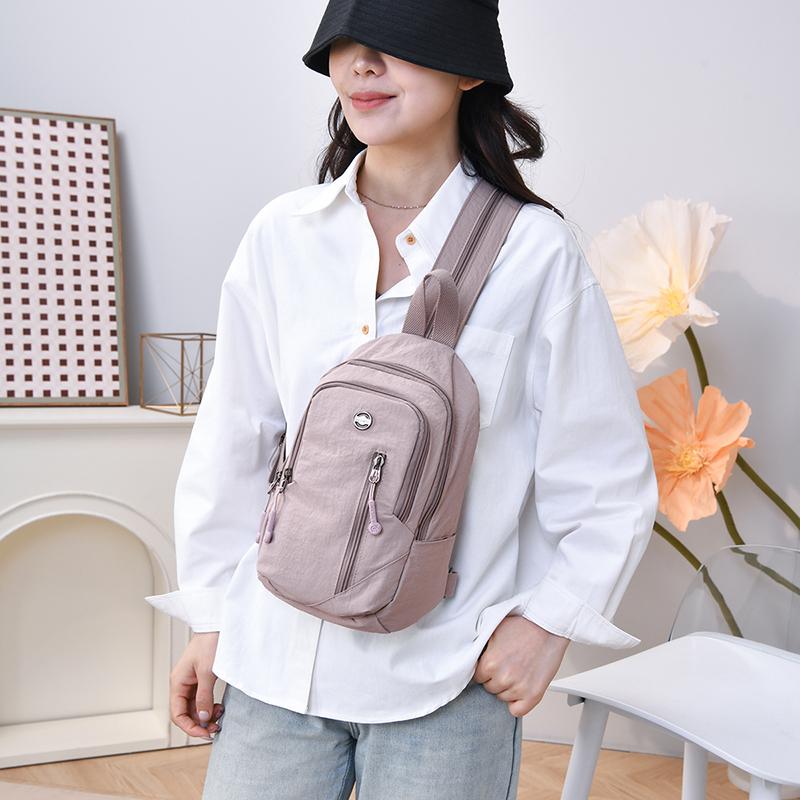 Brusttasche Leichte wasserabweisende Nylon-Tasche Umhängetasche Handtasche Multifunktionaler Damen-Rucksack