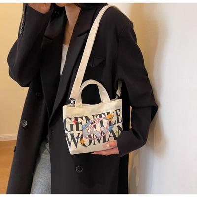 Neue Schultertaschen mit großem Fassungsvermögen, modische Canvas-Umhängetaschen mit aufgemalten Buchstaben, Tragetaschen, Geburtstagsgeschenke