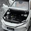 YVAZ6 1/18 TOYOTA Camry Alloy Car Model Diecast Metal Vehicles Car Model Miniature Scale High Simulation Collection Childrens Toy Gift