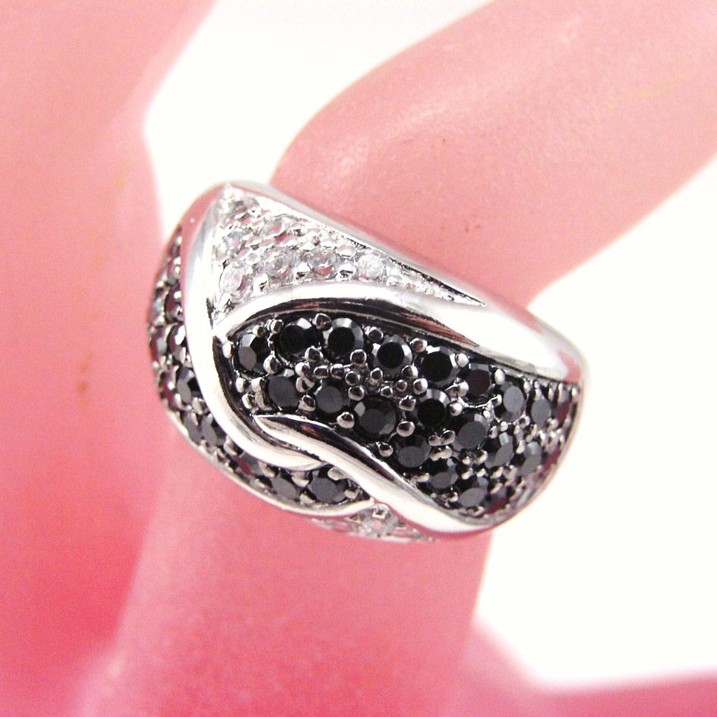 Black White 'Romy' Silver Ring