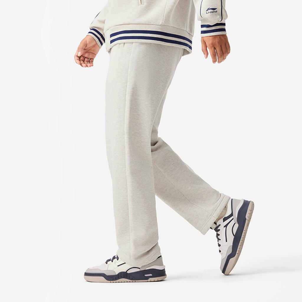 Li Ning Sports Lifestyle Series Letter Mid Waist Comfortable Breathable Fleece Straight Leg Knitted Sports Pants Men Pants AKLU955-2