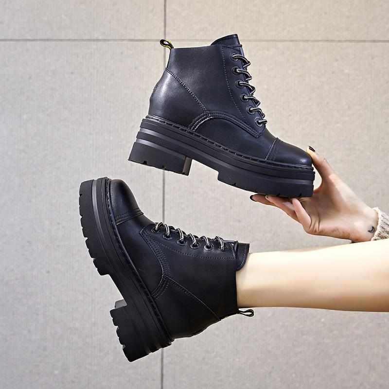 Inner heightening Martin boots new winter retro boots short boots big yellow boots small A1