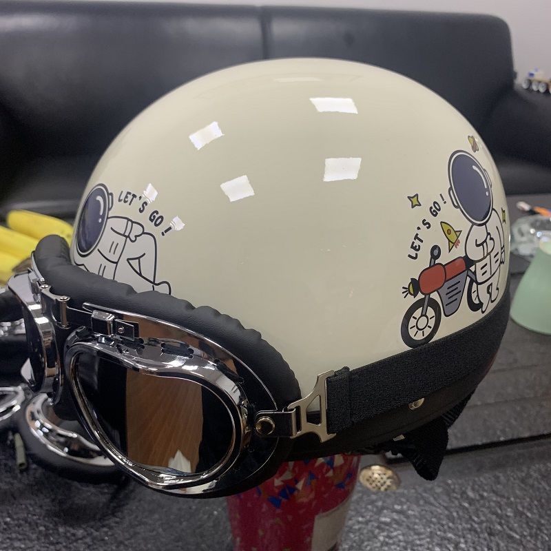 Electric Battery Car Helmet Gray Man Lady Retro Summer Sunshade Sunscreen Half Helmet Cute Summer Hard Hat Full Helmet