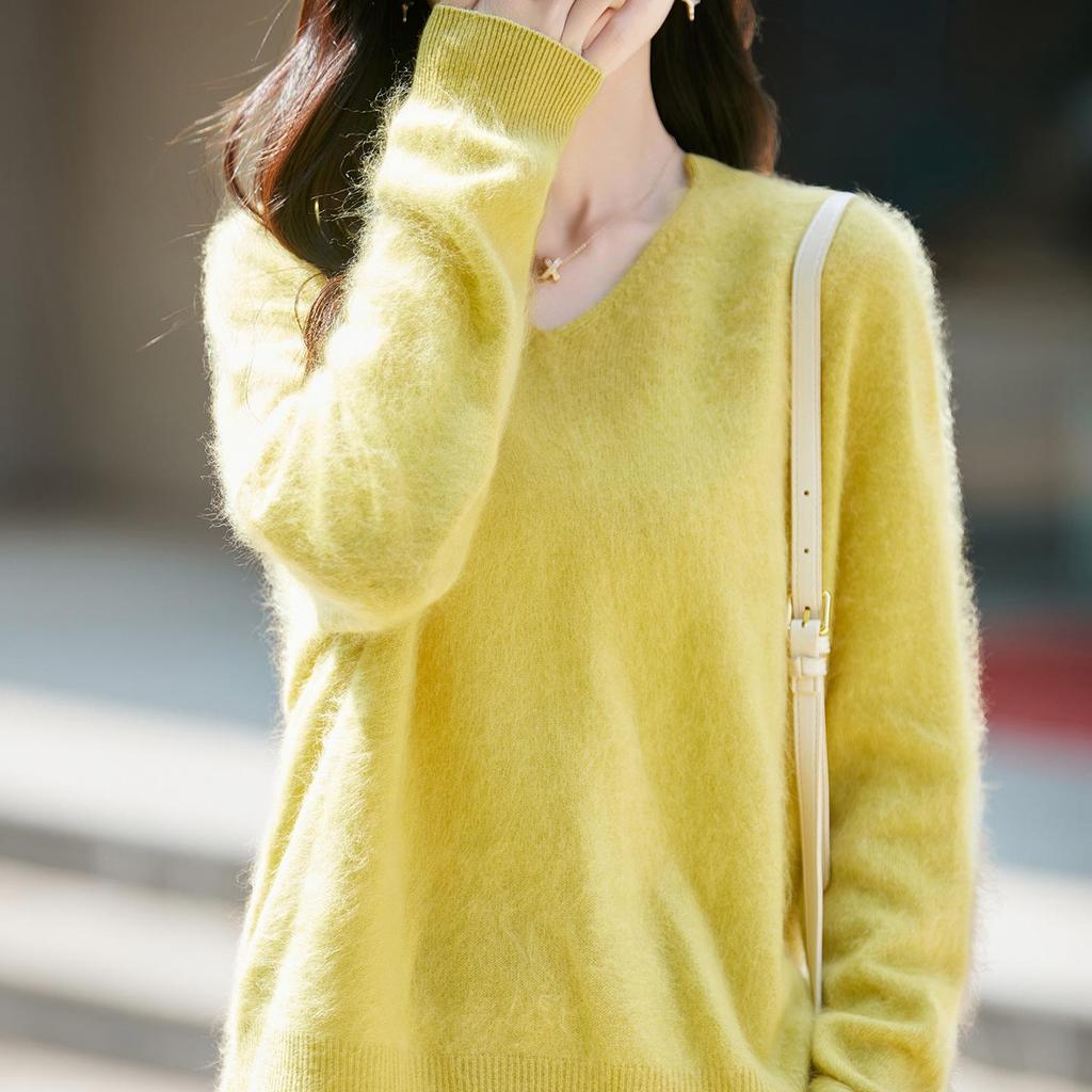 Autumn/Winter 2026 Cashmere Wool V-Neck Knitwear: Long Sleeve Solid Color Soft Sweater Top
