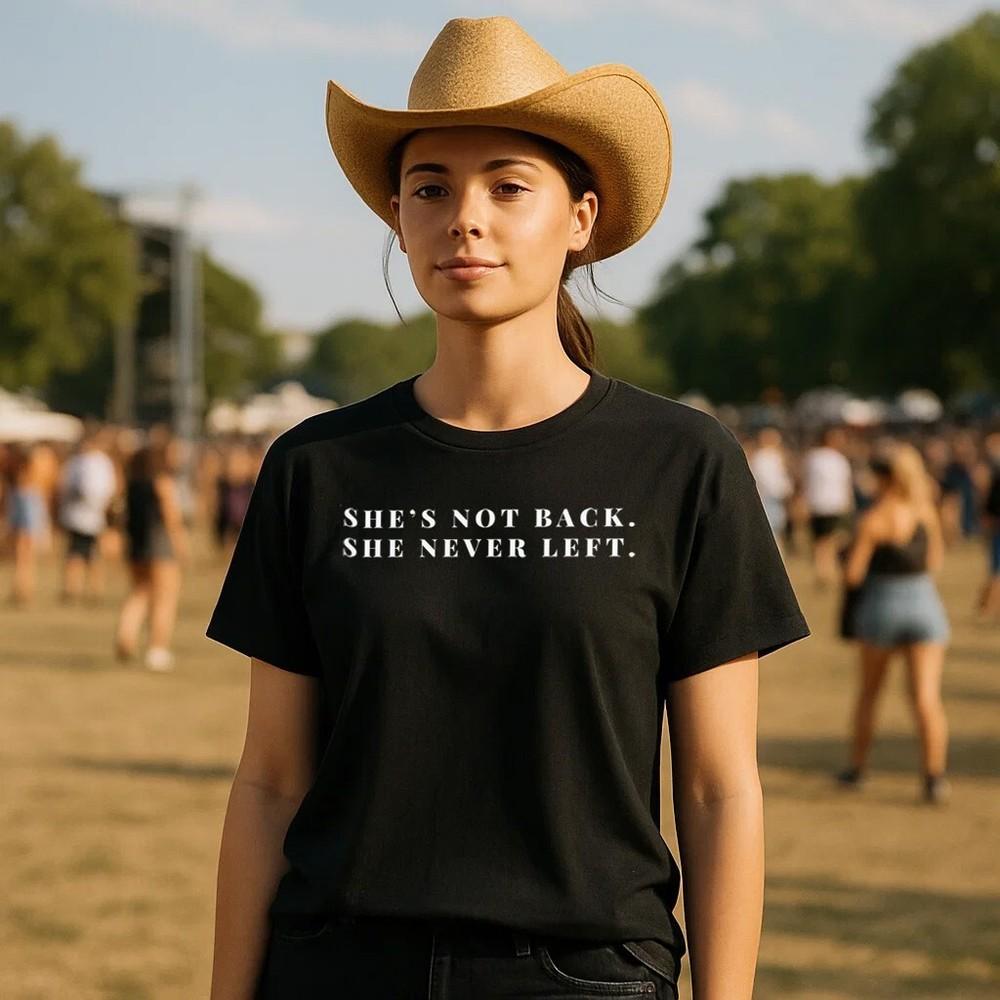 

Она не вернулась, она никогда не уходила. Женская футболка для нарядной одежды в стиле кантри. XL