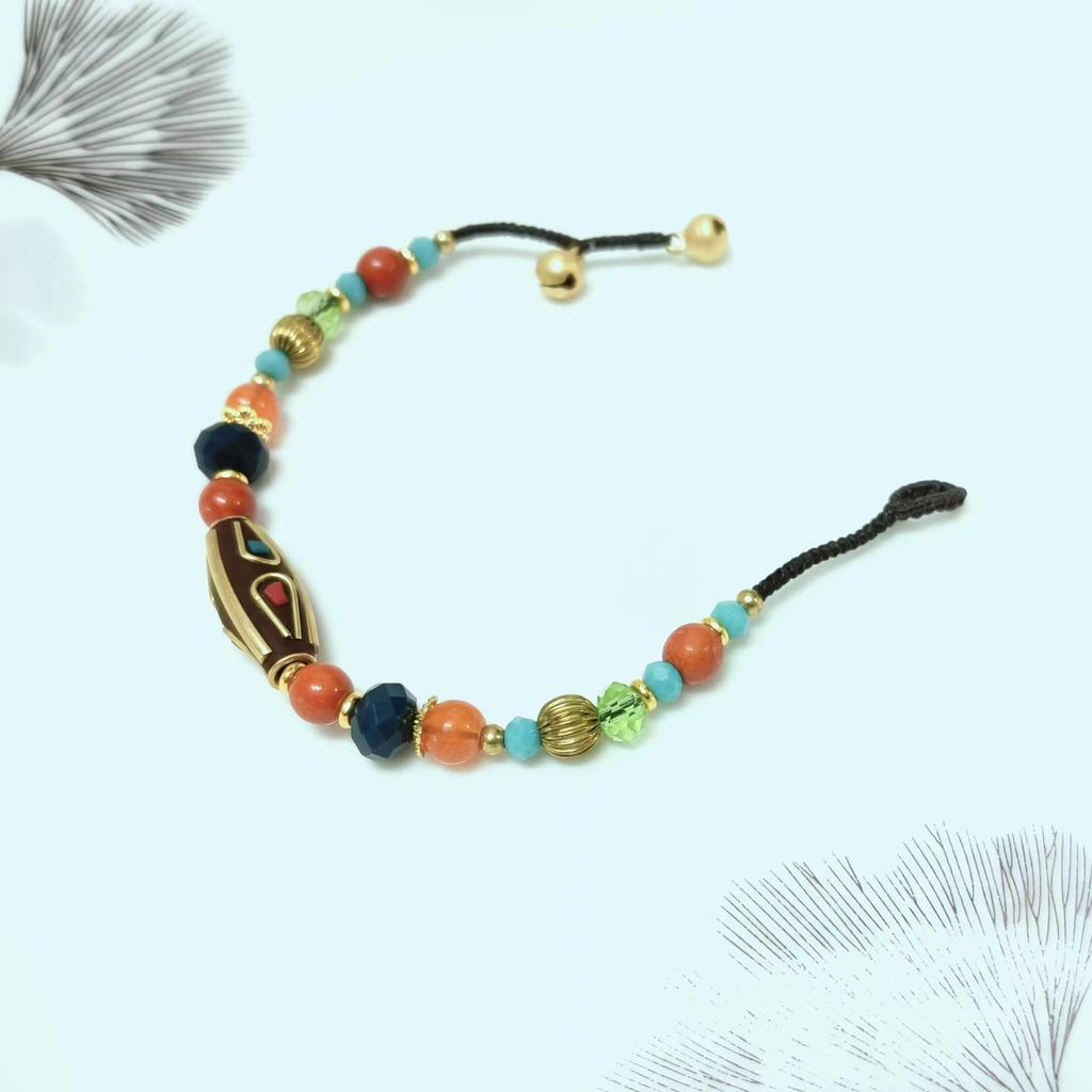 Handmade Chinese Retro Beaded Bracelet: Versatile Ethnic Style for Couples & Friends