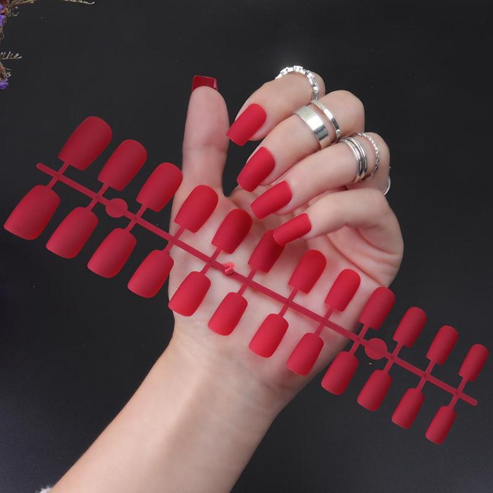 24 teile/satz DIY Schnelle Nägel Lange Quadratische Kopf Matte Falsche Nägel Mehrfarbige Streifen Fertig Tragen Maniküre