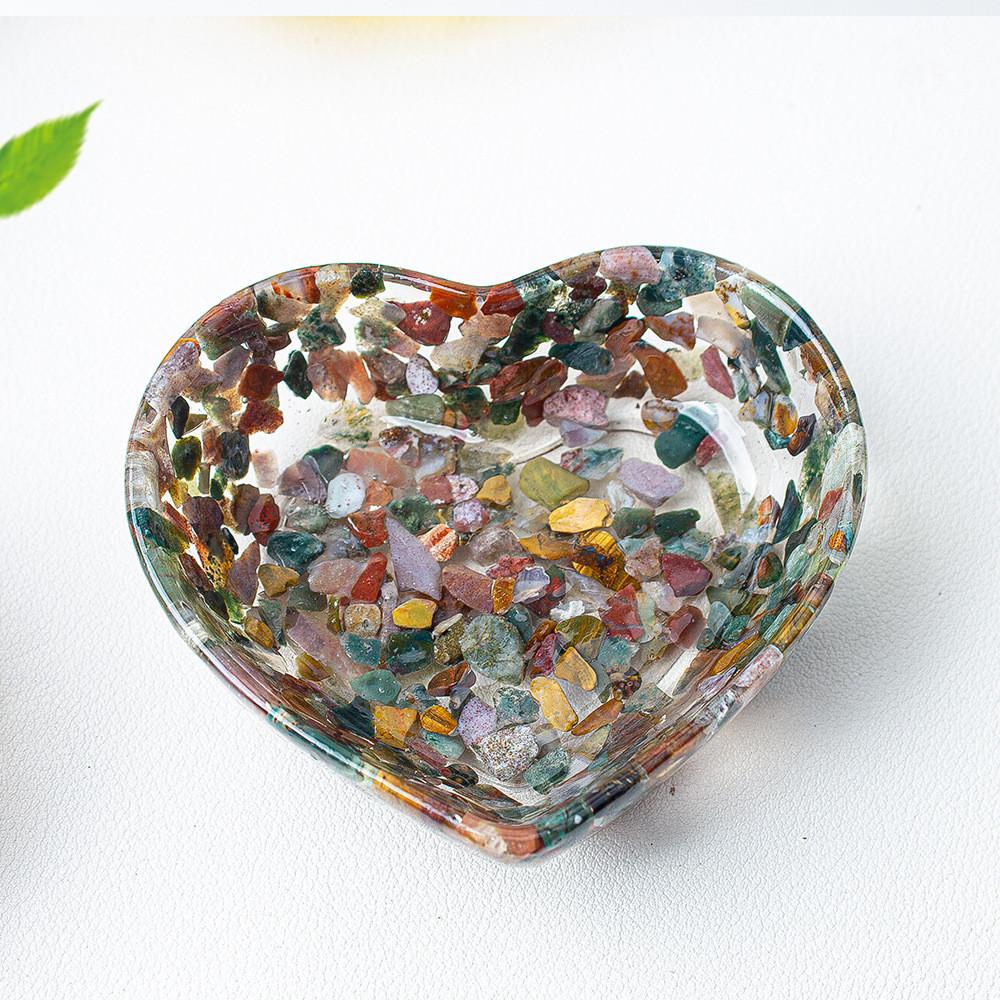Piatto a Cuore in Resina con Riempimento di Cristallo Naturale per Arredamento Casa e Regalo