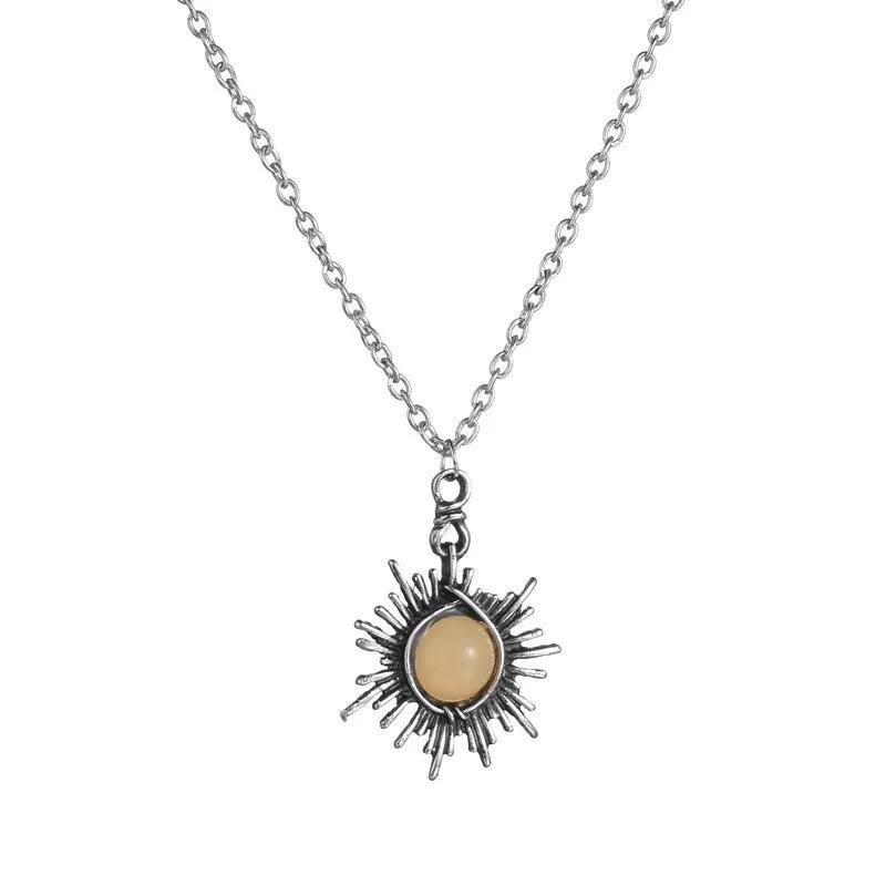 Moonstone Pendant Necklace Crystal Gems Alloy Rattan Vintage Noble Women Necklaces for Lady Girls Waterdrop Stone Necklace Gift