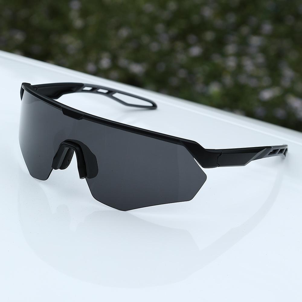 

Strictly Select Outdoor Goggles Sports Cycling Polarized Anti UV Sunglasses Colorful Lenses Wholesale черный серый
