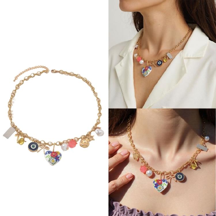 Customizable Bowknot Necklace With Lightweight Chain Versatile Jewelry Piece For Layering Fashion Looks