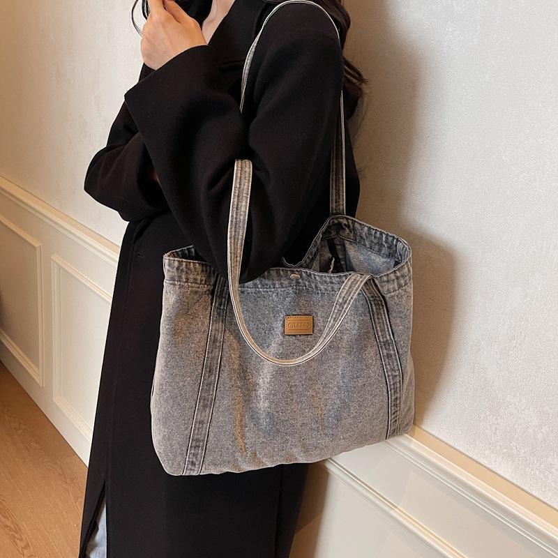 Denim canvas shoulder bag women's 2025 new large-capacity shopping bag niche literary tote bag casual handbag