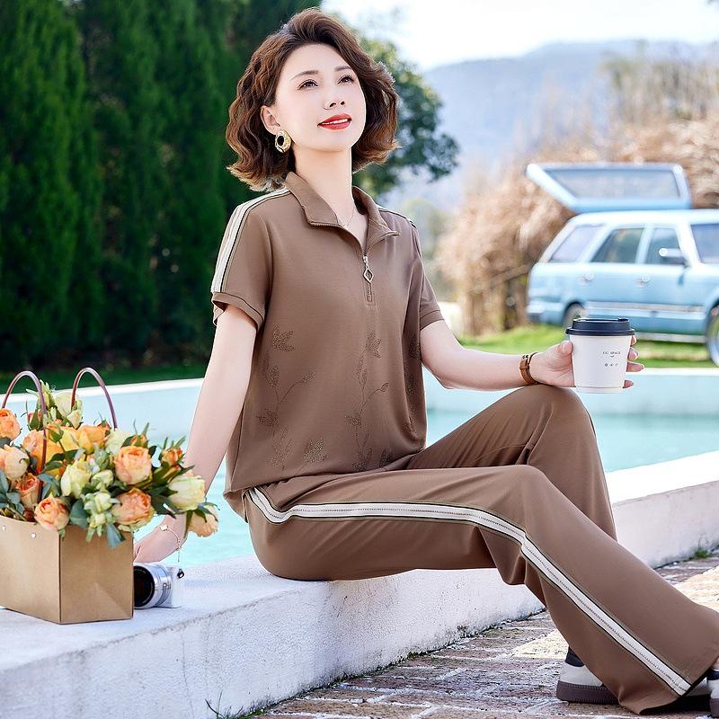 

Elegant Chiffon Two-Piece Set: National Style Slimming Lapel Suit for Moms, Plus Size Summer Wear for Middle-Aged and Elderly Women 4XL [for 65-73 kg]