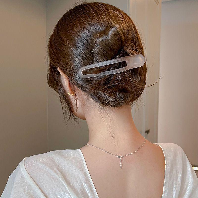 1PC Simple and Transparent Frosted Duckbill Clip, Women's French Lazy Style, Creative Temperament Hair Clip, Hair Accessory