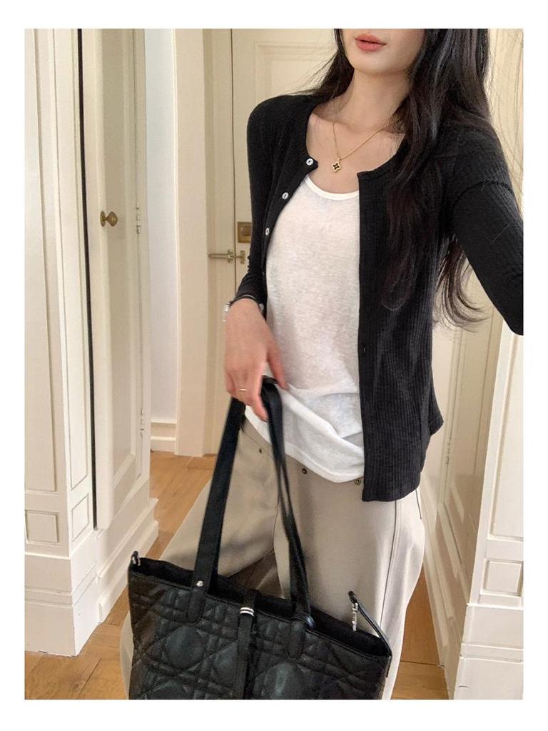 Korean Style Grey Round Neck Knit Cardigan for Women - Autumn/Winter Slimming Long Sleeve Top