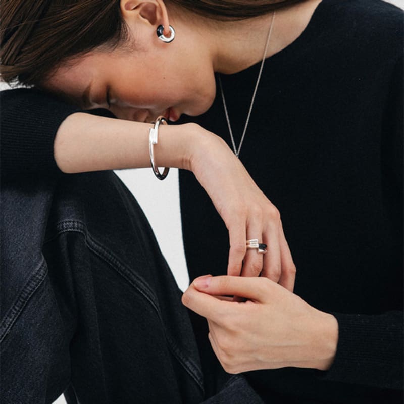 TACIT Onyx Cliff Ring