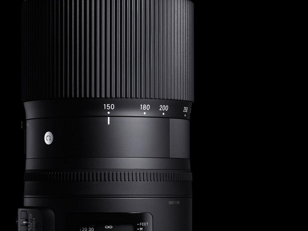 Sigma DG OS HSM Lens for Nikon SLR Cameras 150-600mm F5-6.3 F-Mount Full-Frame (Contemporary)