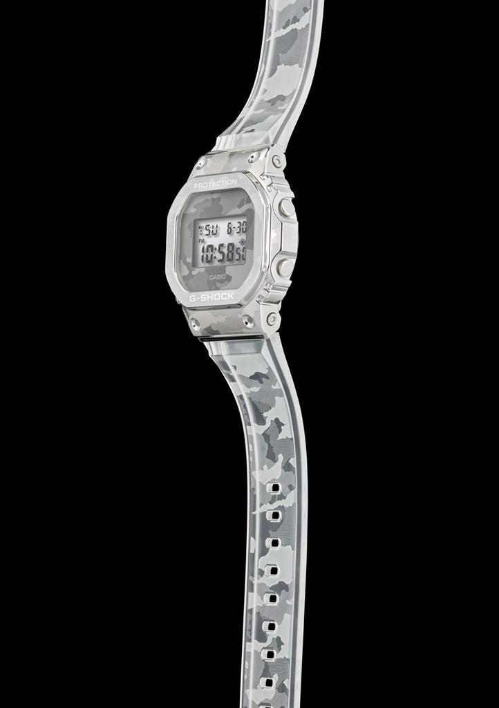 Casio Skeleton Camouflage Series Clear G-Shock GM-5600SCM-1JF Men's Watch,