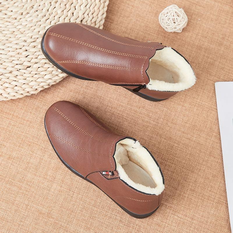 Winter Shoes Elderly Cotton Shoes Soft Sole Medium and Old Short Boots Women's Velvet Warm Boots Flat Cotton Leather Shoes