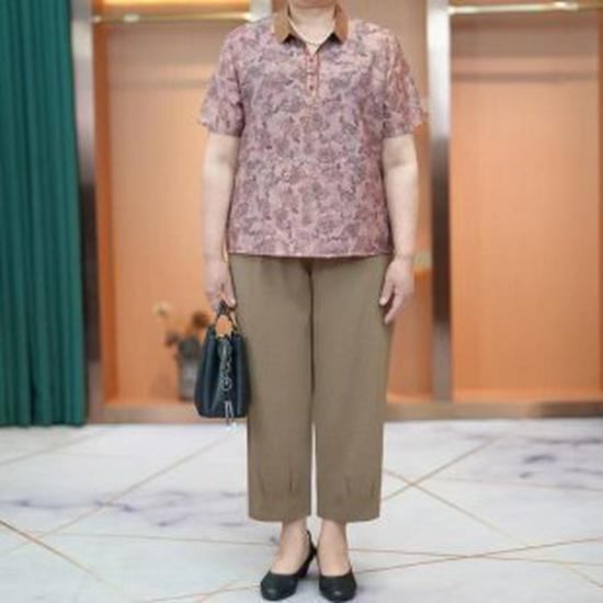 

Summer Printed T-Shirt for Middle-Aged and Elderly Women, Short Sleeve Loose Plus Size, Comfortable and Versatile 4XL (suggested 135-145 jin) кофейный