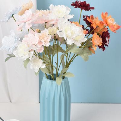 Praktische Kunstseidenblume, exquisit, frisch und auffällig