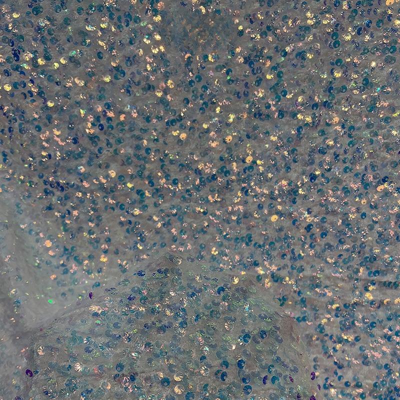 Barevná lesklá flitrová látka Olejově lesklá tylová látka Materiál na svatební šaty Různé styly Domácí flitrová látka Ozdoba oblečení