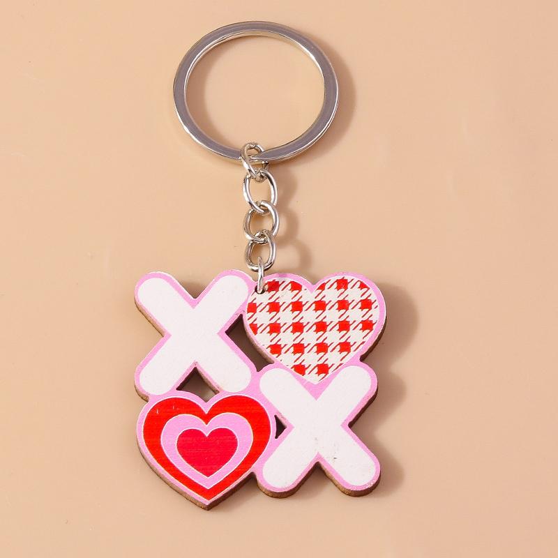 Romantic Wood Keychain Charms Love Heart Lip Keyrings Pendants for Women Girls Handbag Decor DIY Valentine's Day Key Chain Gifts