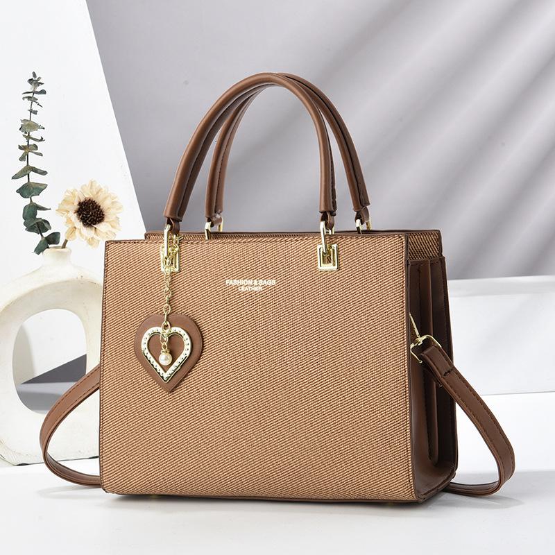 Bag Large Capacity Women's 2025 New Trendy Versatile Premium Handbag Era One Shoulder Crossbody Bag Women's Bag