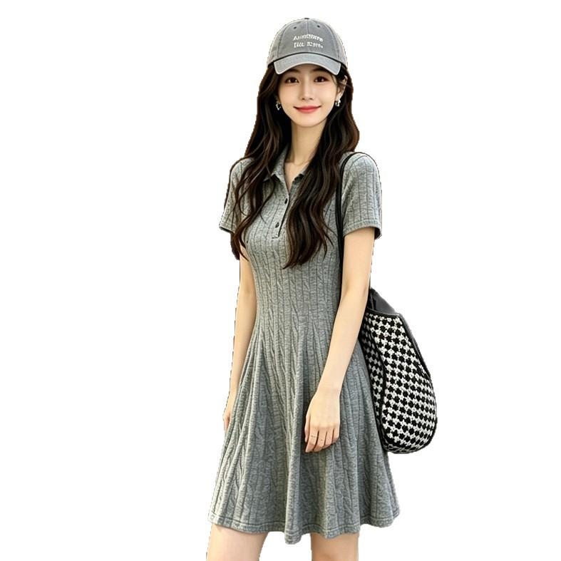 Thousand gold wind gray lapel dress women's 2026 summer new short-sleeved waist thin temperament elegant pleated skirt