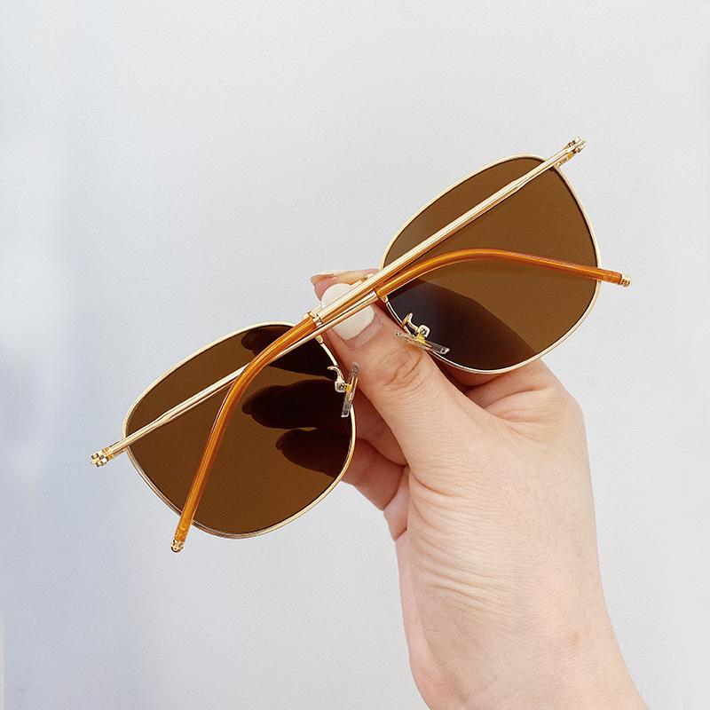 New Style Sunglasses Men Women Square Shape Alloy Frame Uv400 Protection Sunglasses For Women Korean Style Glasses