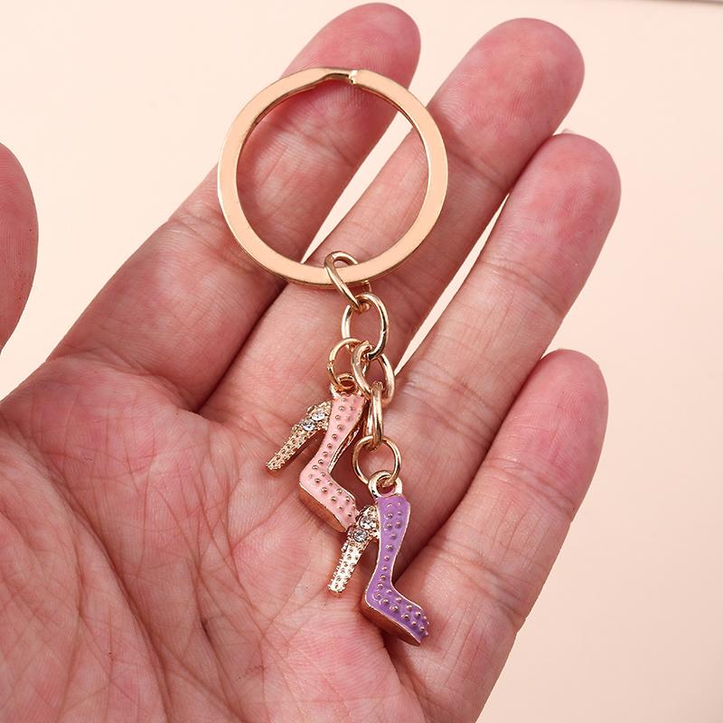 Süßer Schlüsselanhänger Emaille Biene Herz Blume Schlüsselring Garten Schlüsselanhänger Souvenir Geschenke für Frauen Männer Handtaschenzubehör Schmuck Geschenk