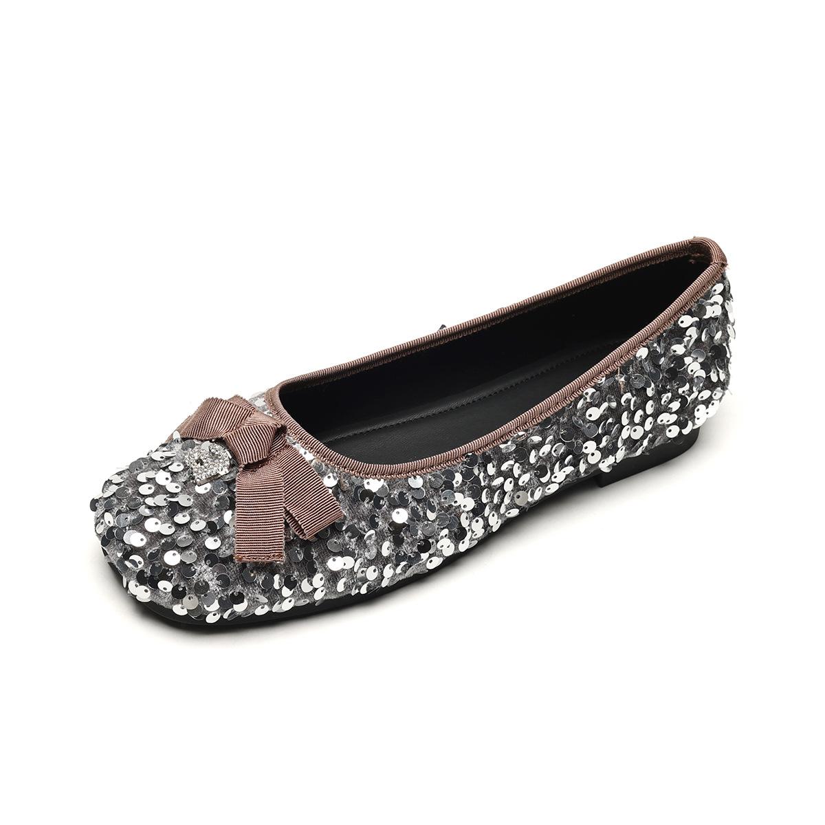 

Square head single shoes women s flat bottom one pedal rhinestone shallow mouth bow 43 серебряный