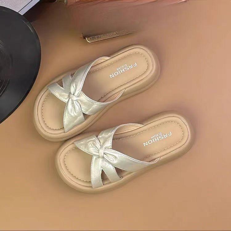

Two wearing sandals women s new summer wear cool slippers gentle girl style with skirt beach shoes 40 шампанского